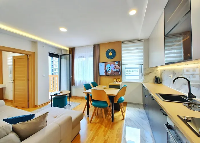 Lägenhet Zlatiborska Panorama